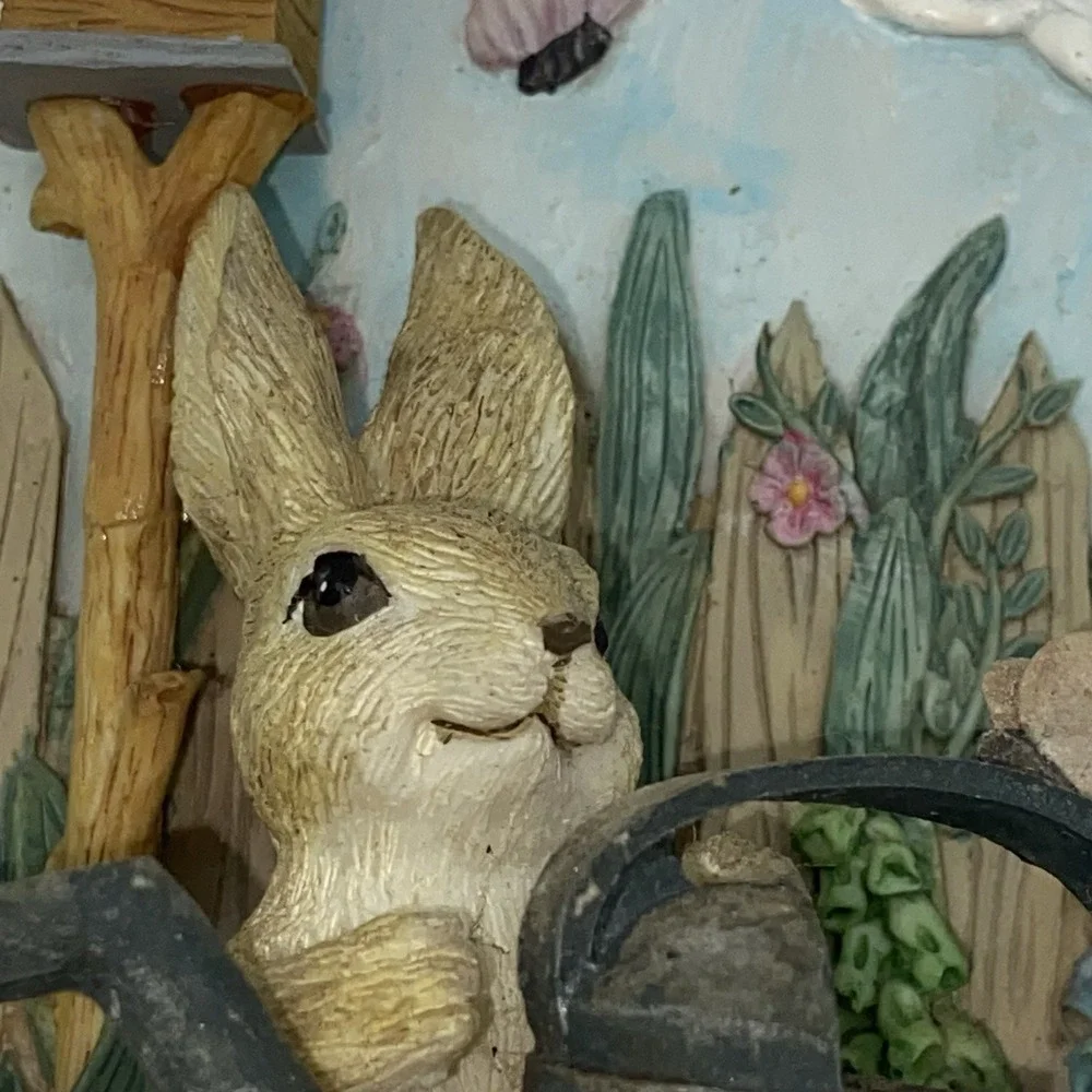 Bunny Hare Resin Spring Garden‎ Watering Can Ceramic Bookends 5 5/8" Tall - Picture 7 of 16
